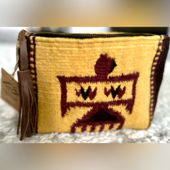 ‼️RARE‼️🎸MZ (fair trade) Textiles🎸🔥NWT🔥Golden Eagle Bag/Clutch